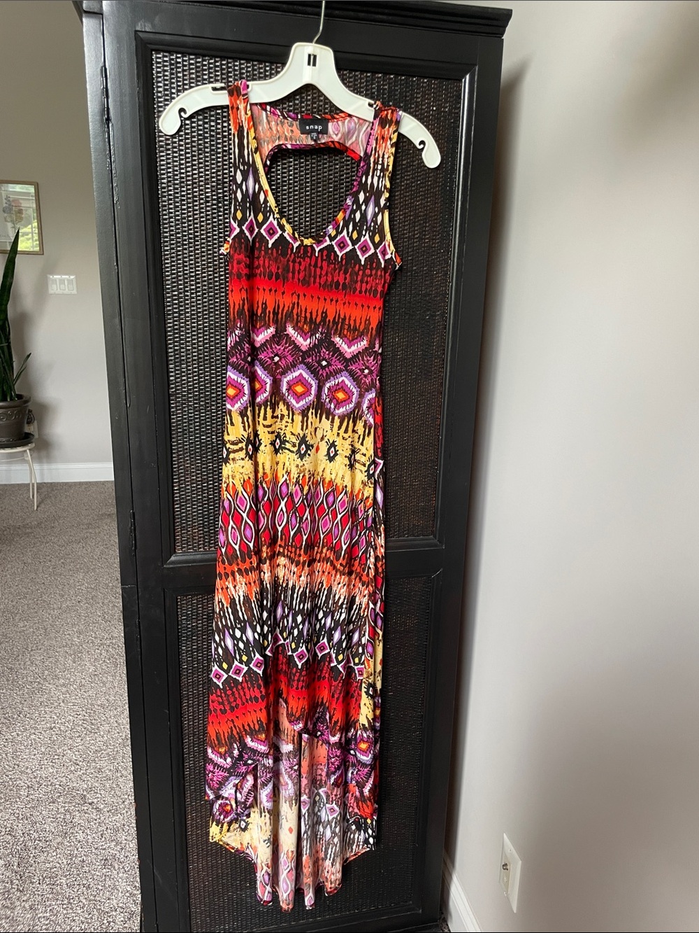 Snap Multi-Color Tribal Print Maxi Dress